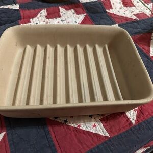 Pampered Chef Stoneware Small Ridged Baker Bacon 9x6.75” Retired #1342